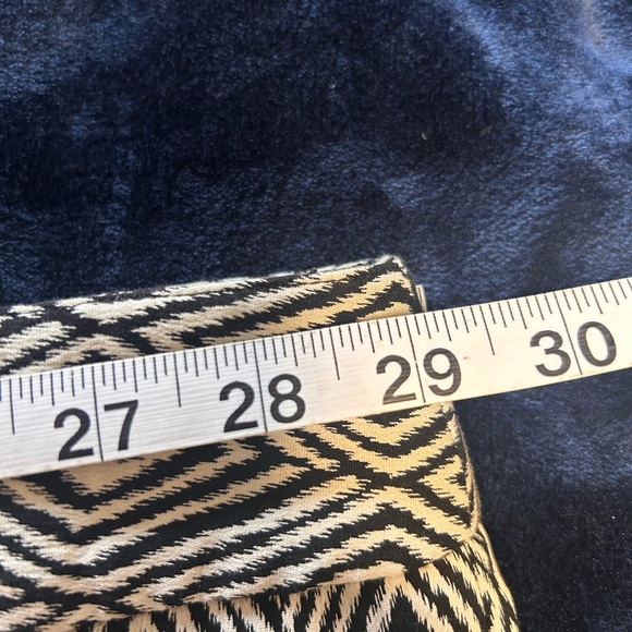 Cue Australia Skirt - Picture 5 of 5